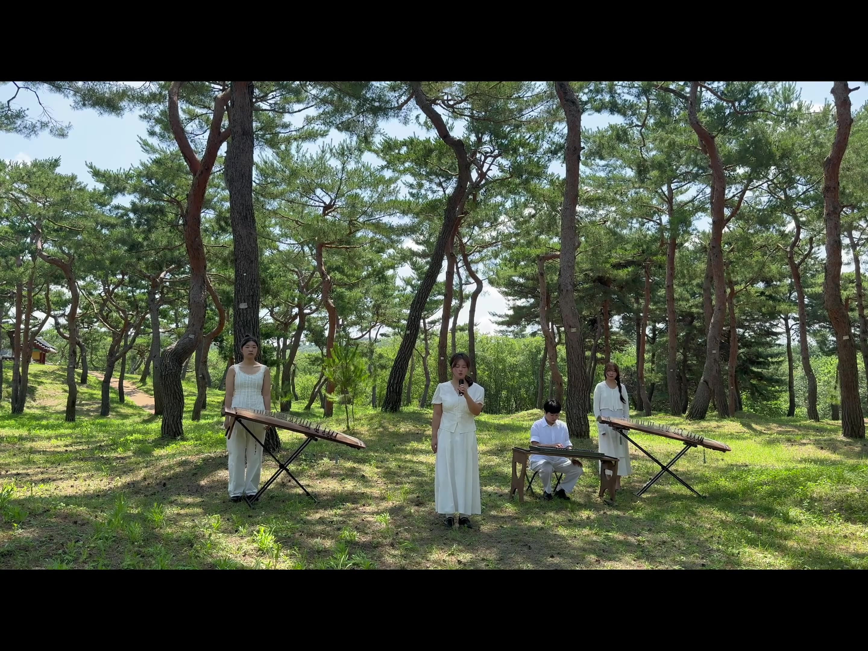 어린날 소녀에게 물으며 썸네일